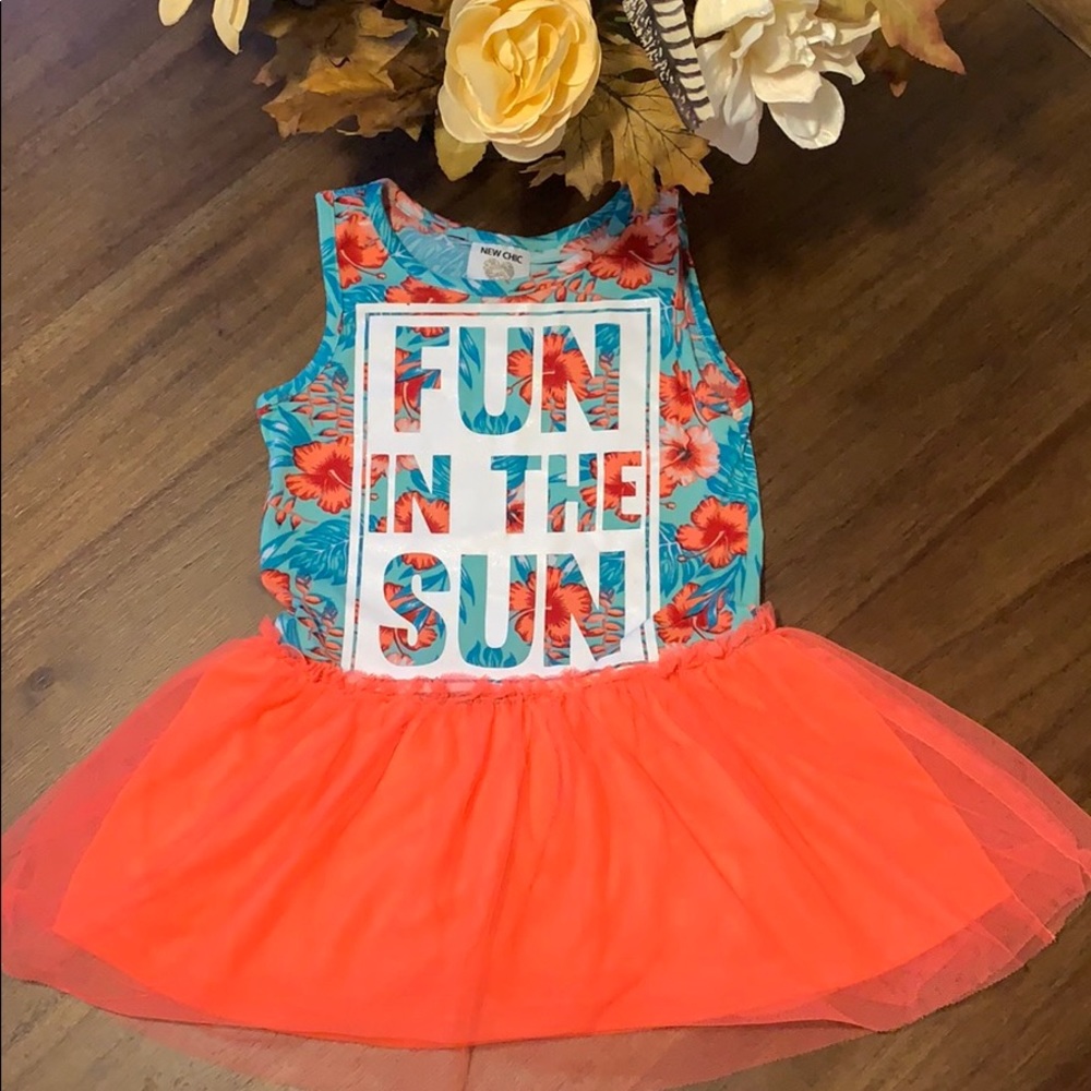 New Chic girls size 4 floral summer dress